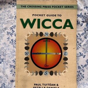 Pocket Guide to Wicca Book